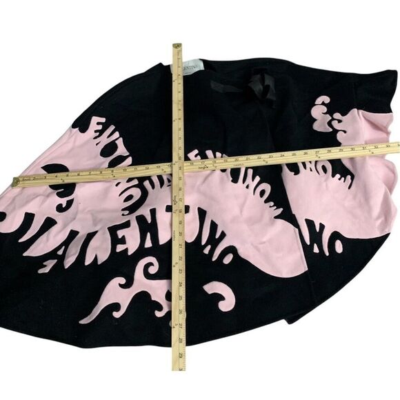 NEW WITH TAG Beautiful VALENTINO Logo Virgin Wool Blend Ruffled Cape BLACK AND P - Picture 16 of 16